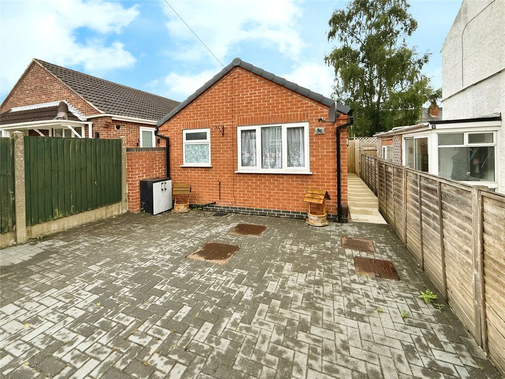 Property photo 1 of 8 Outside