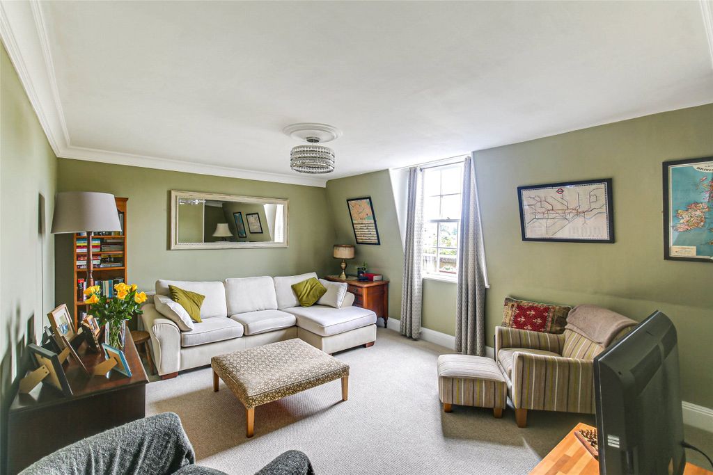 Property photo 3 of 10 Picture No. 03