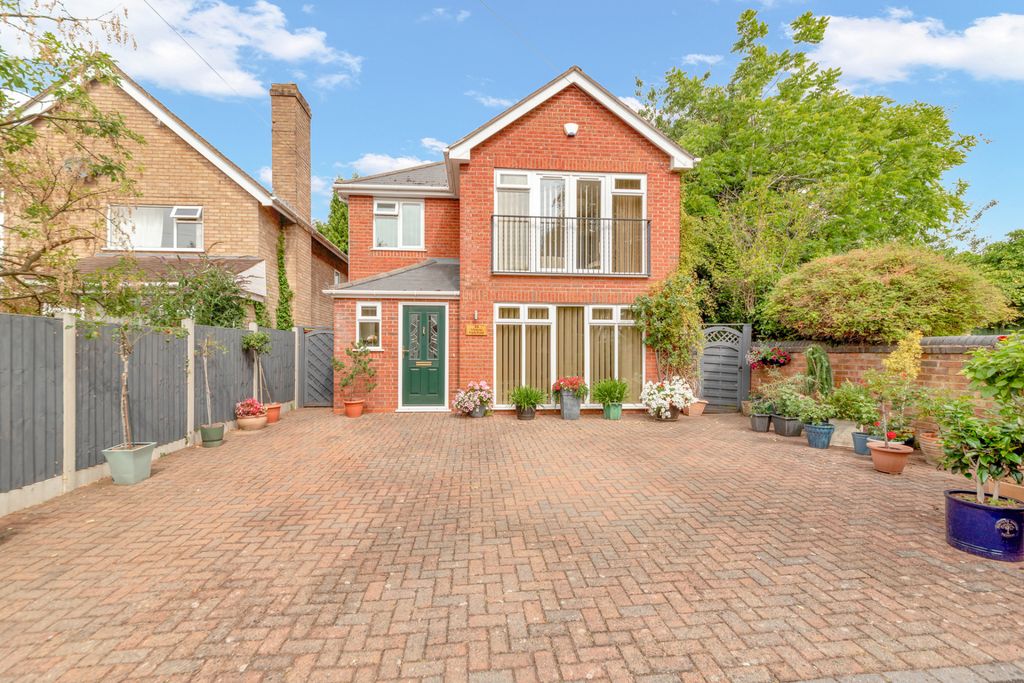 Property photo 1 of 21