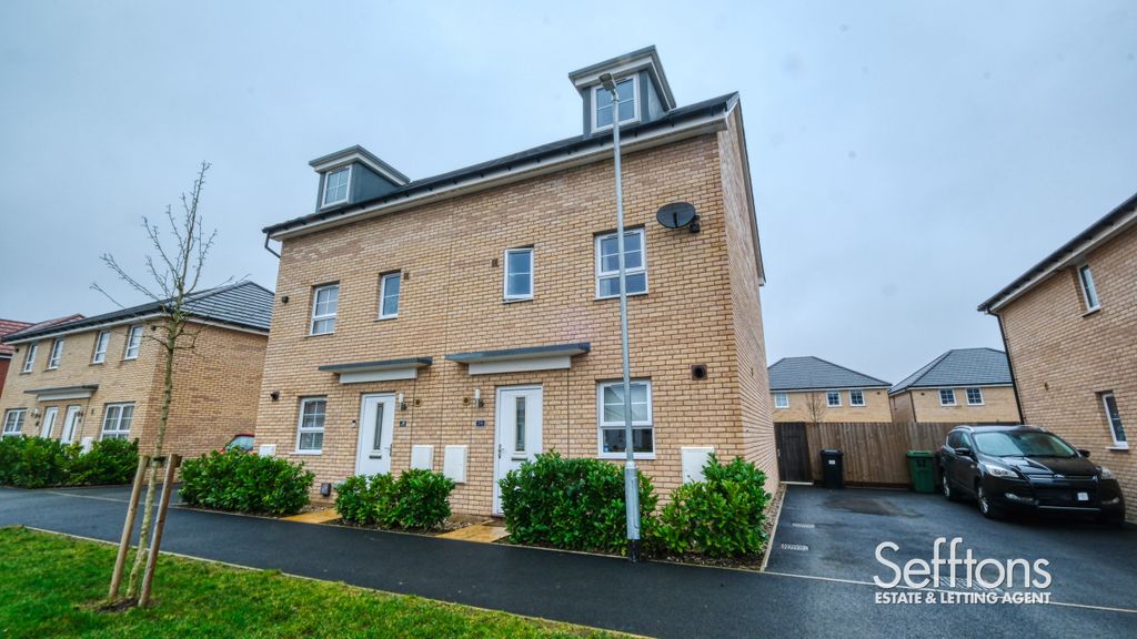 Property photo 1 of 21 Dscf0943_18