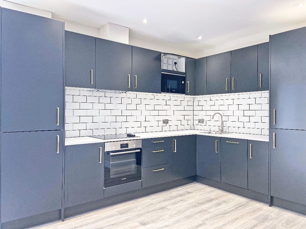 Property photo 2 of 9 2