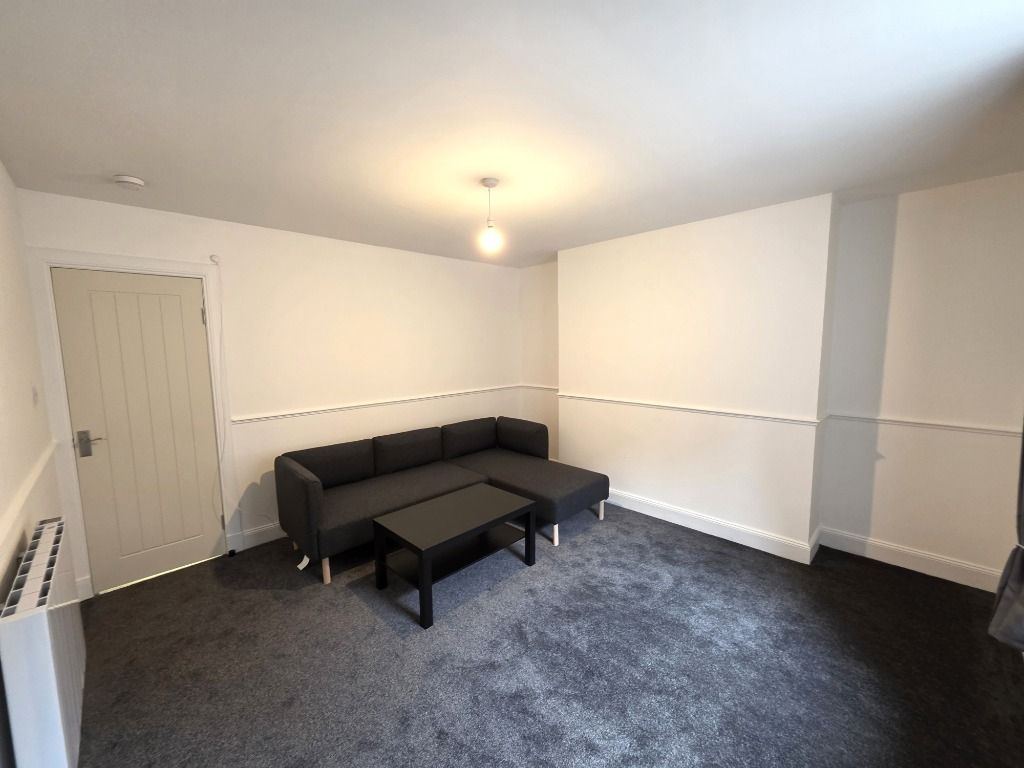 Property photo 3 of 11 Photo 3