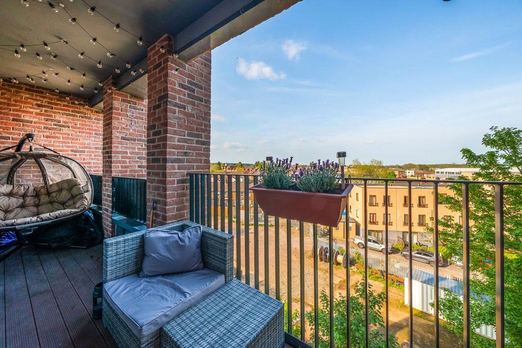 Property photo 3 of 15 Picture No. 12