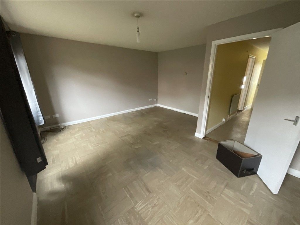 Property photo 2 of 7 Lounge