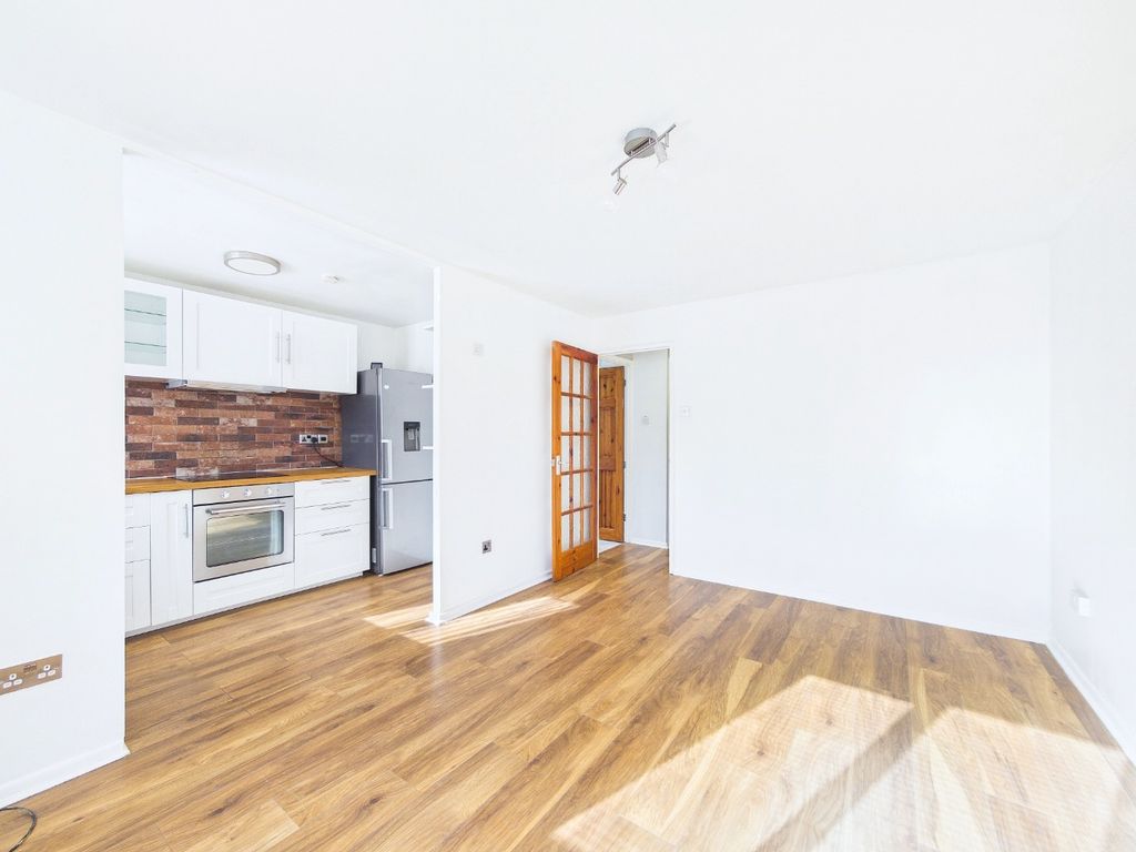 Property photo 2 of 10 5397322
