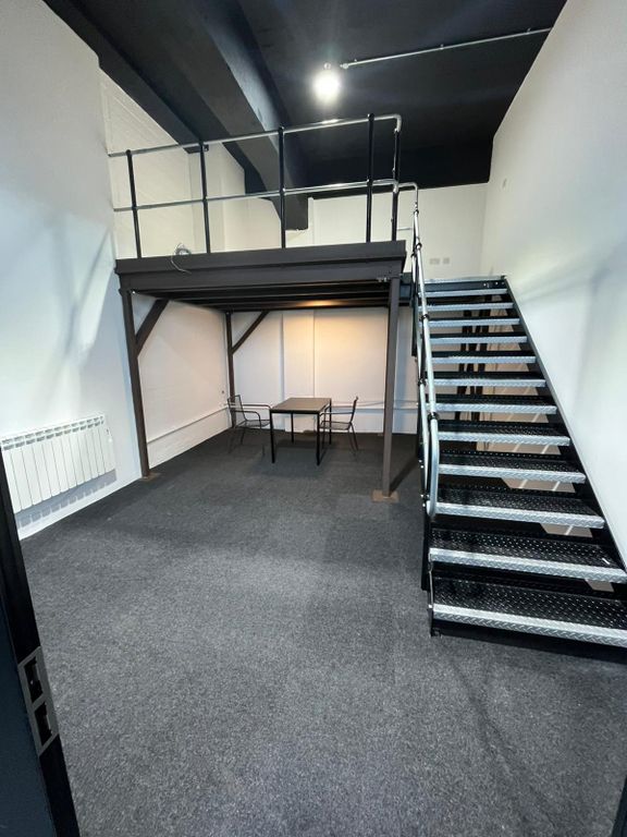 Property photo 1 of 3