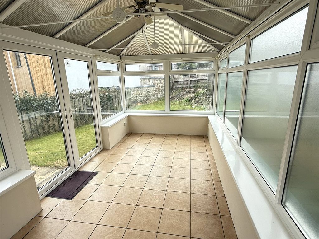 Property photo 2 of 14 Picture No. 16