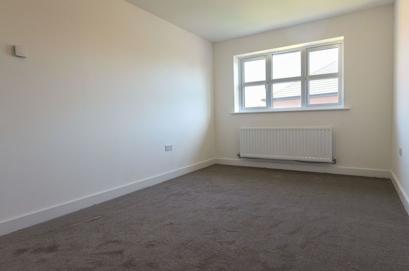 Property photo 2 of 7 Photo 6