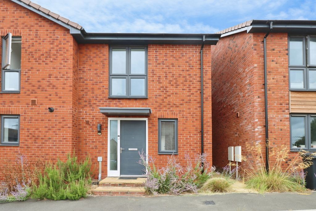 Property photo 1 of 16 Pbox-Img.Jpg