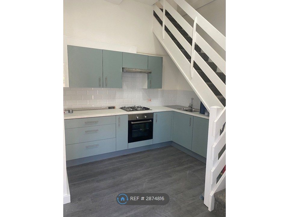 Property photo 1 of 23 Kitchen