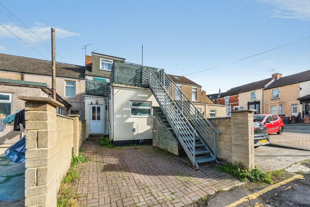 Property photo 2 of 13 Pbox-Img.Jpg