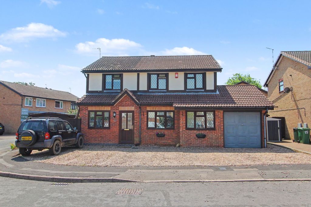 Property photo 1 of 16