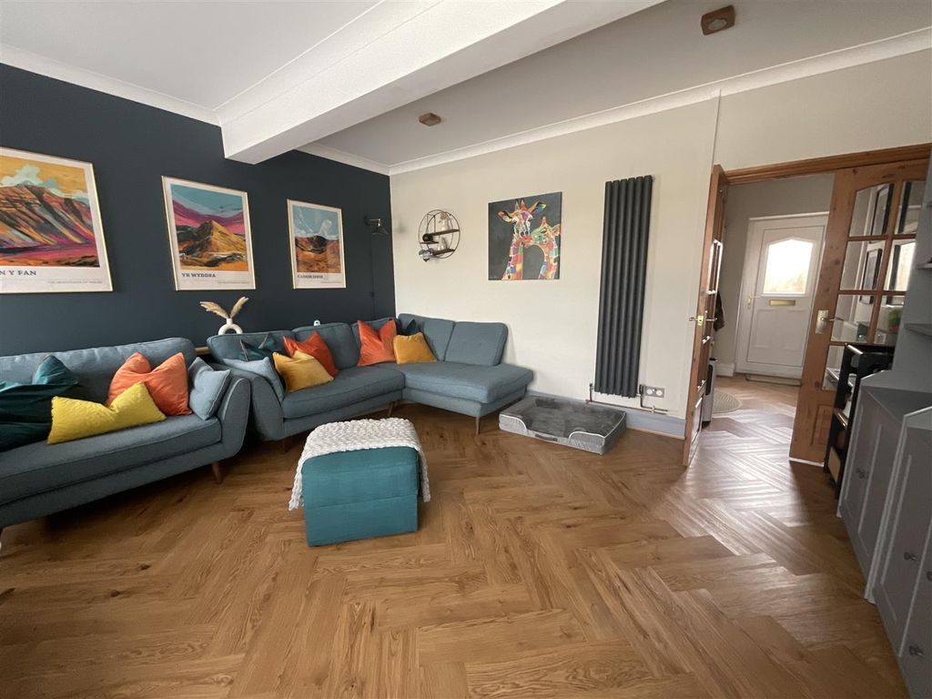 Property photo 2 of 35 Img_1591.Jpg