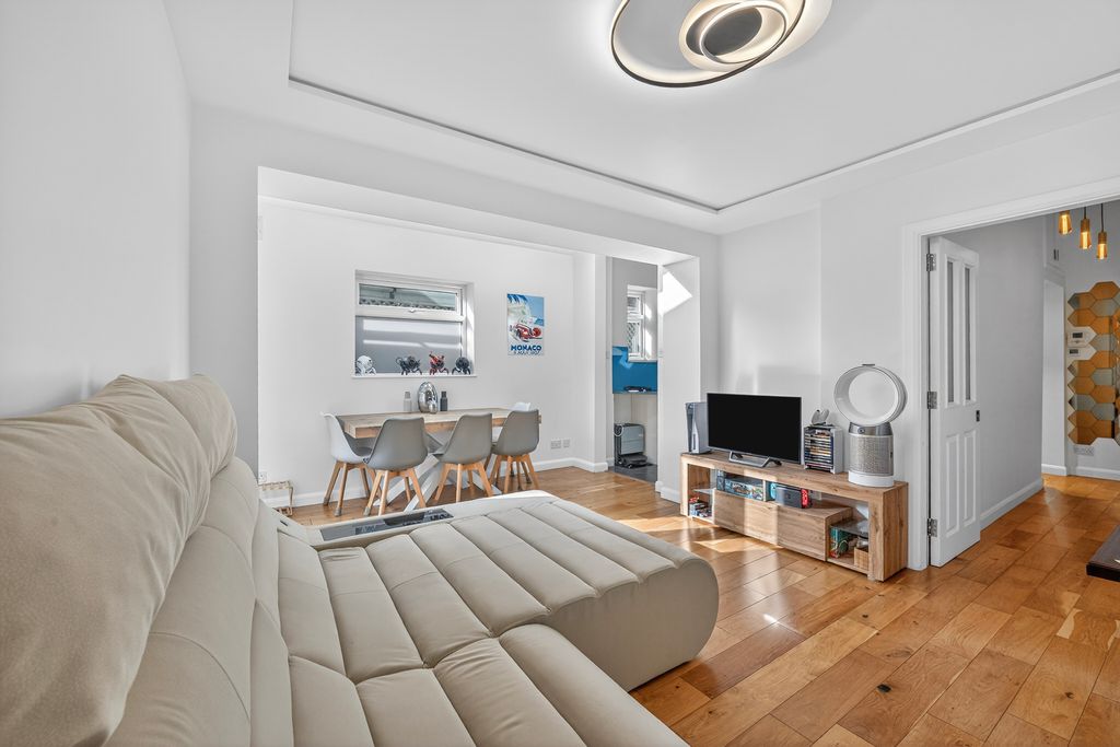 Property photo 2 of 29 Reception Room