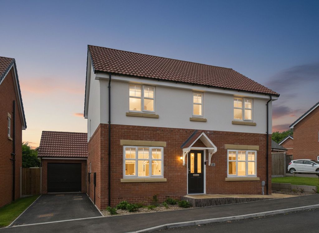 Property photo 1 of 17 Front