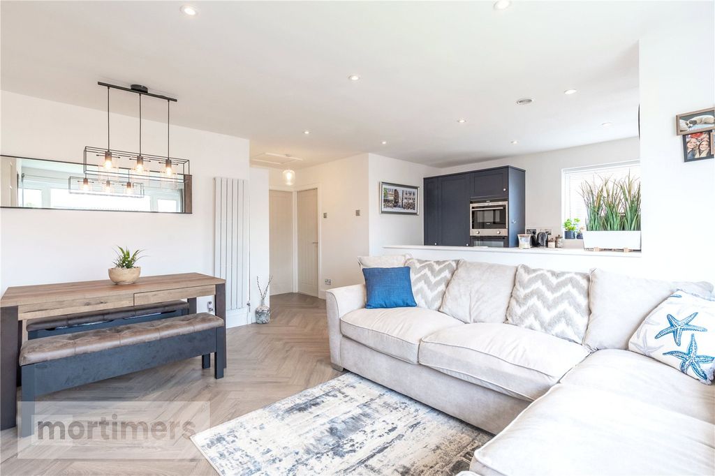 Property photo 3 of 19 Open Plan Living