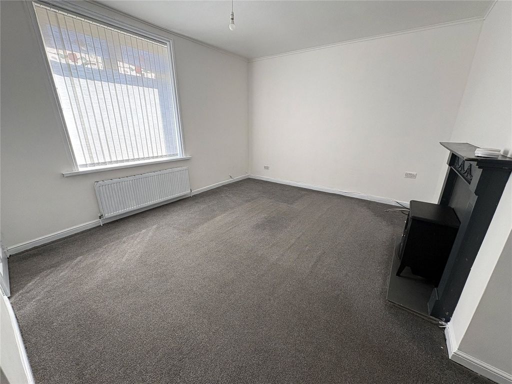 Property photo 3 of 17 Picture No. 14