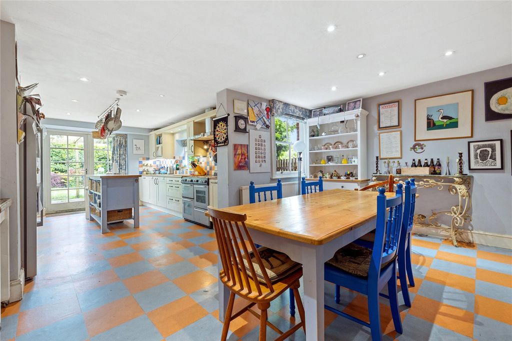 Property photo 3 of 26 Picture No. 20