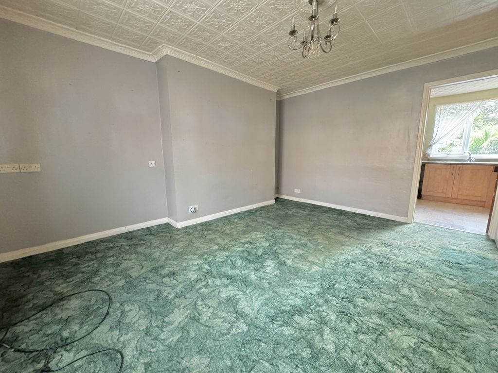Property photo 3 of 14 Img_4381