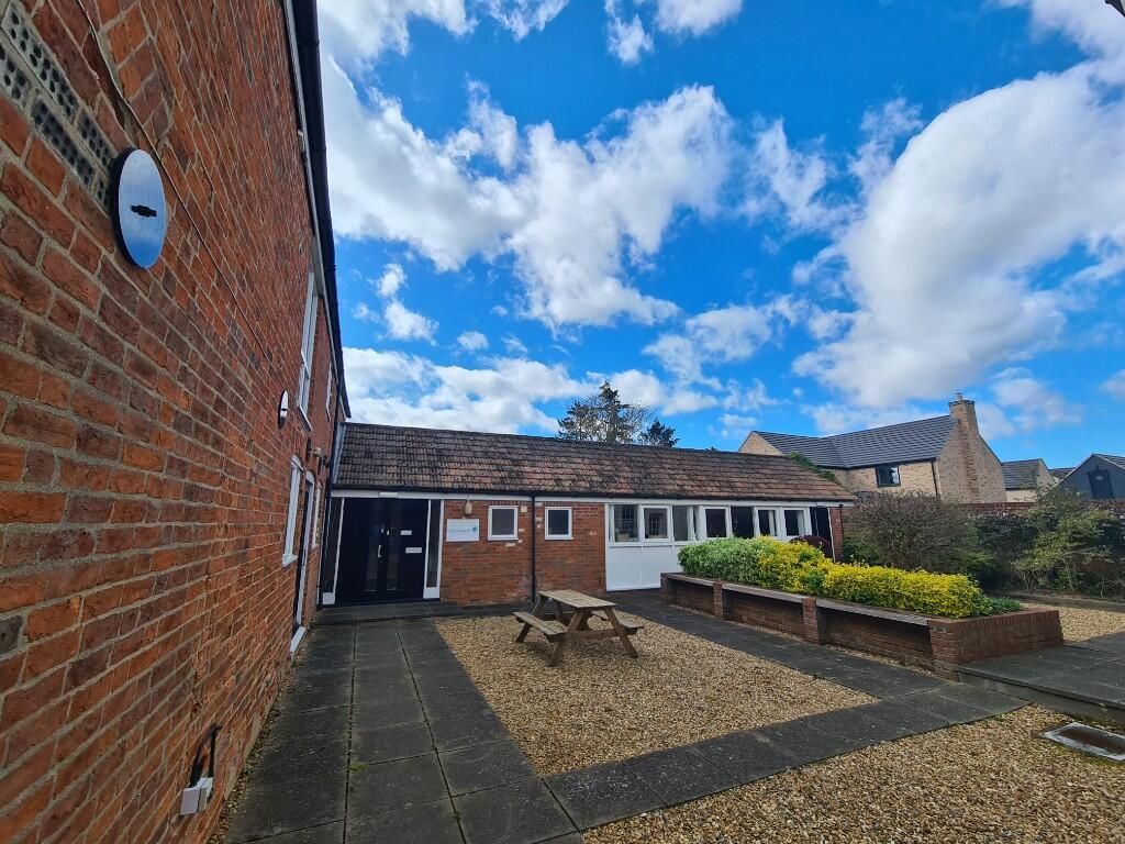 Property photo 2 of 14 Photo 3