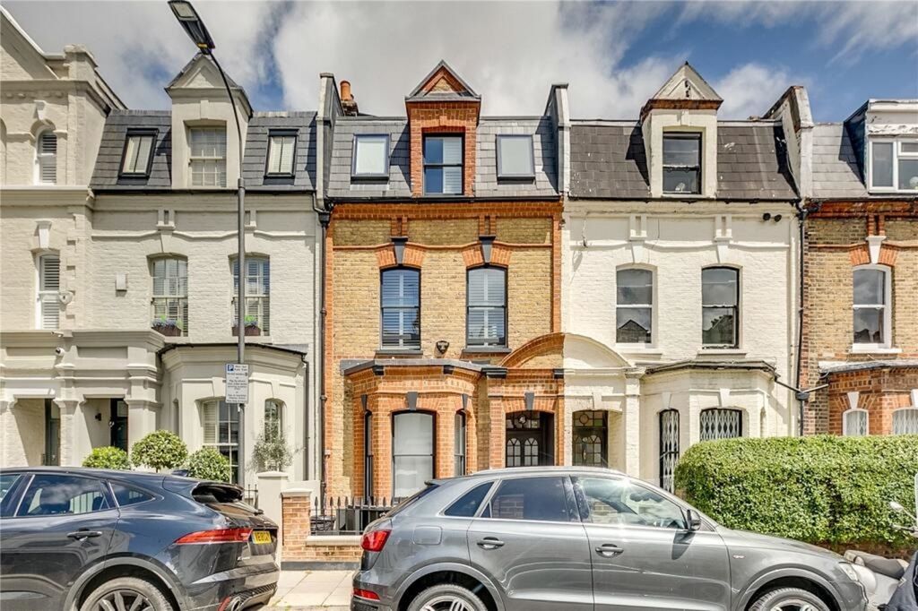Property photo 1 of 11 External-V2