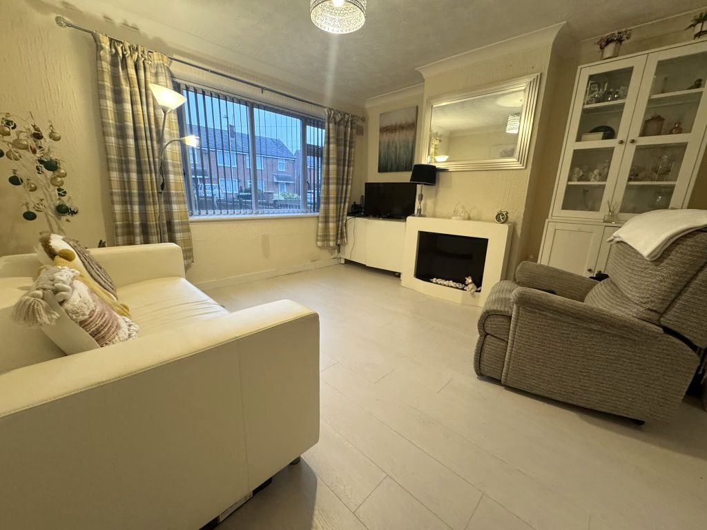 Property photo 2 of 16 Img_8245