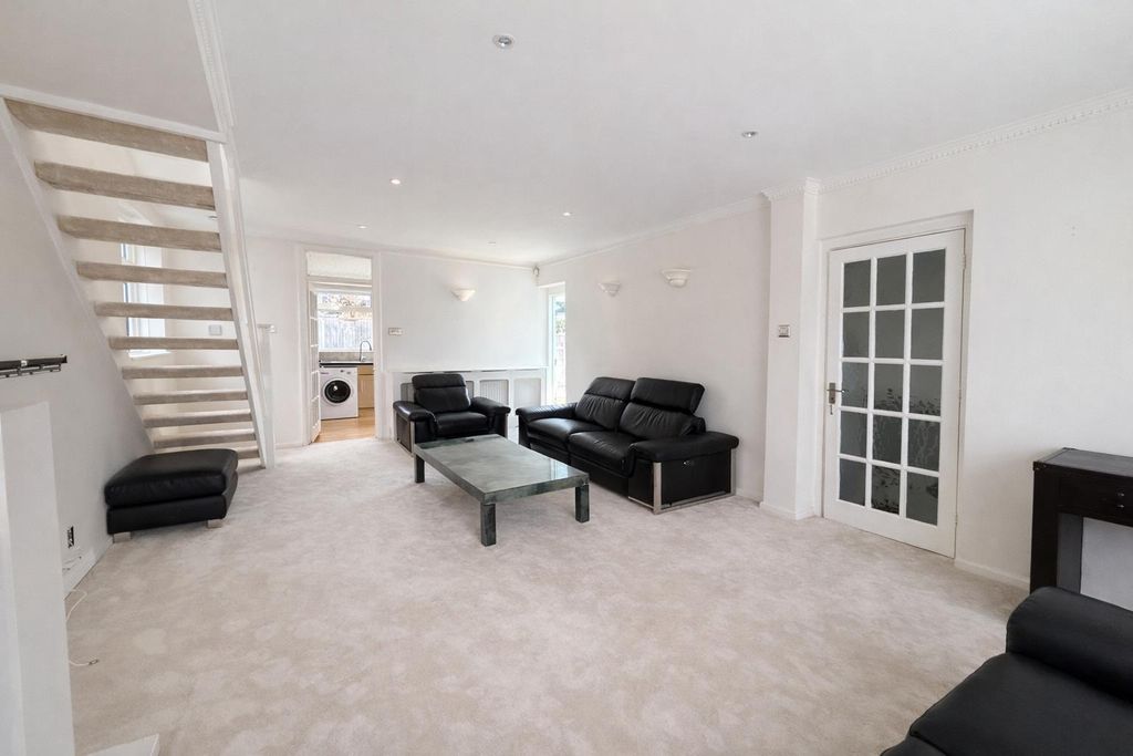 Property photo 2 of 12 Living Room