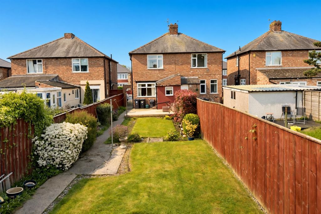Property photo 1 of 23