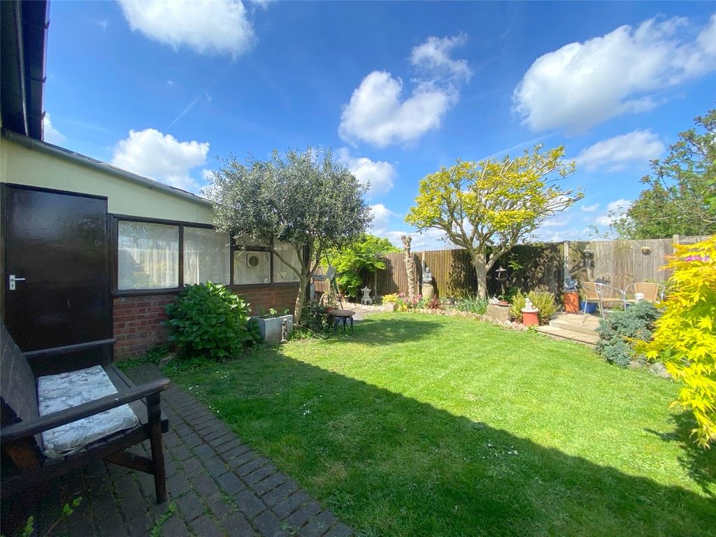 Property photo 2 of 11 Picture No. 19