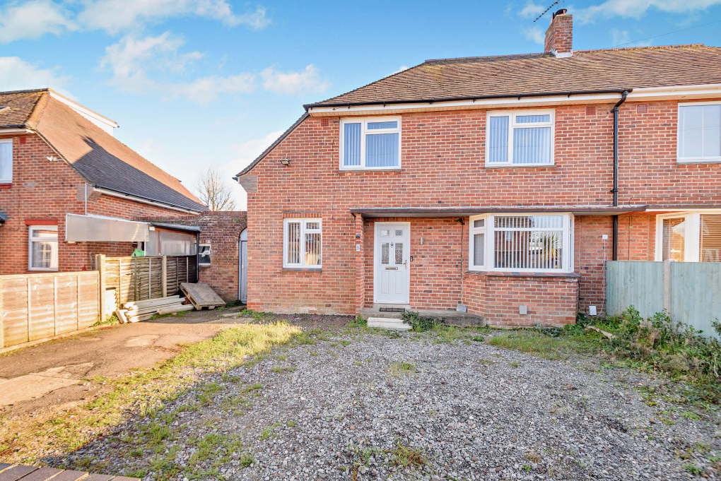 Property photo 1 of 8