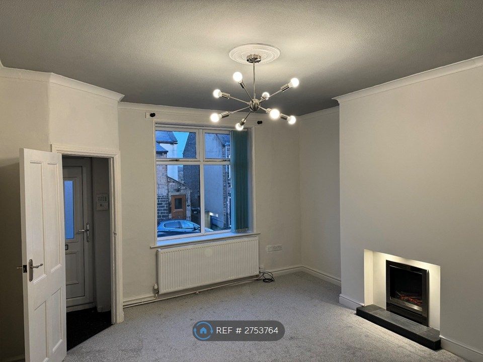 Property photo 1 of 10 Lounge (Corner Entrance Hall)