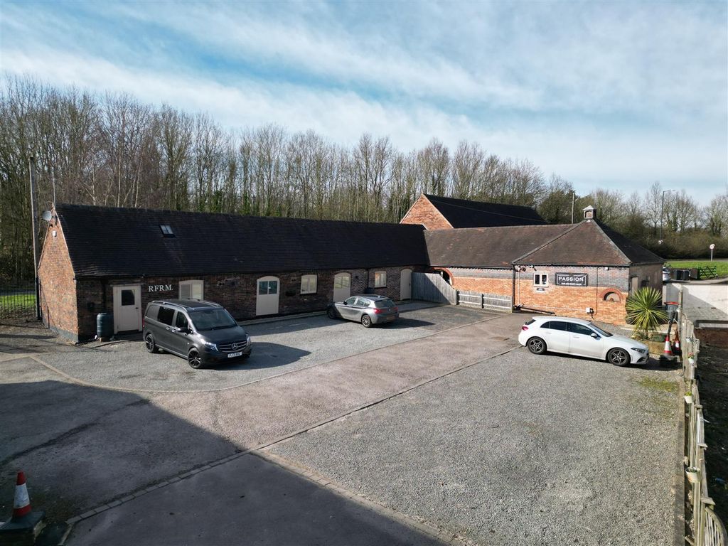 Property photo 1 of 45 Dji_0946.Jpg