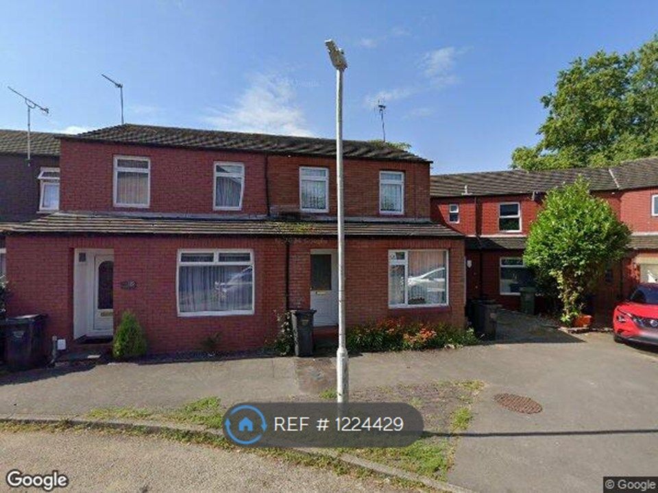 Property photo 1 of 13