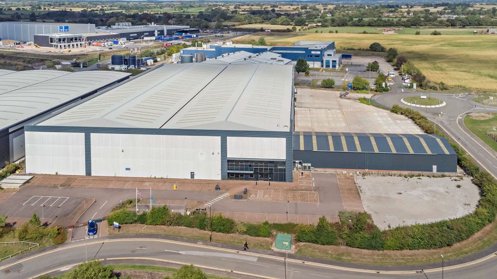 Property photo 2 of 10