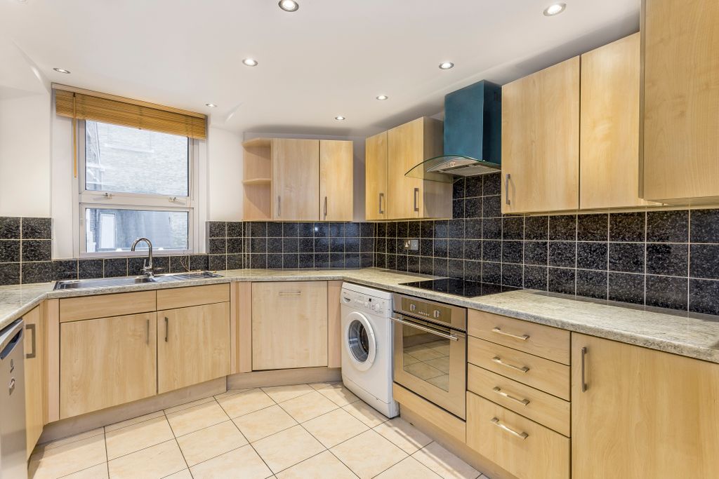 Property photo 3 of 7