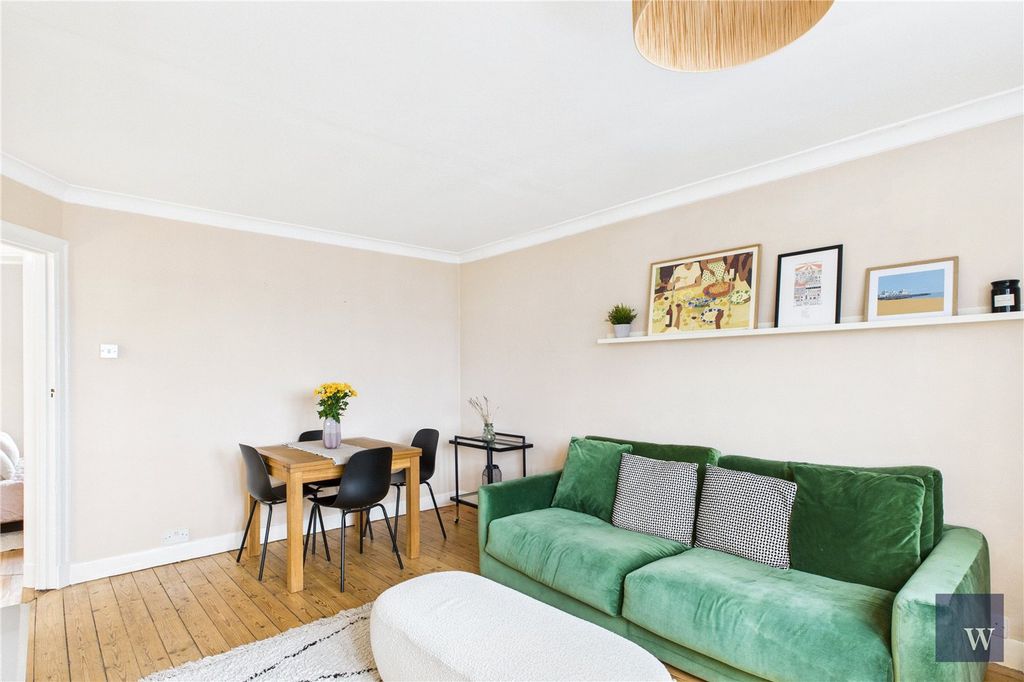 Property photo 2 of 12 Picture No. 07