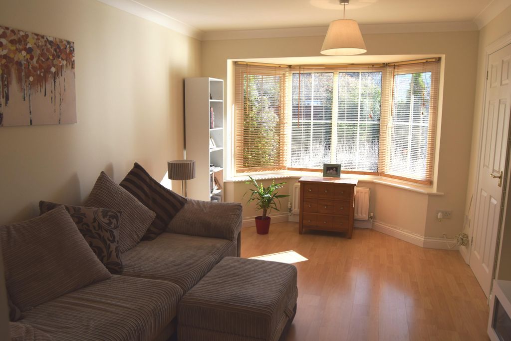 Property photo 3 of 8 Living Room
