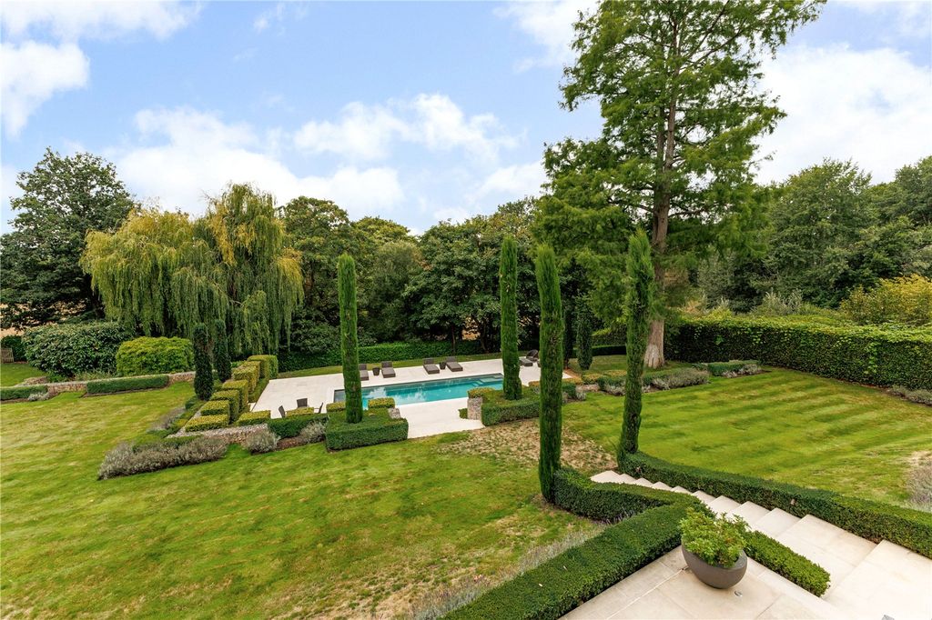 Property photo 3 of 24 Pool Setting