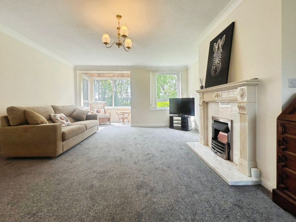 Property photo 2 of 12 Photo 13