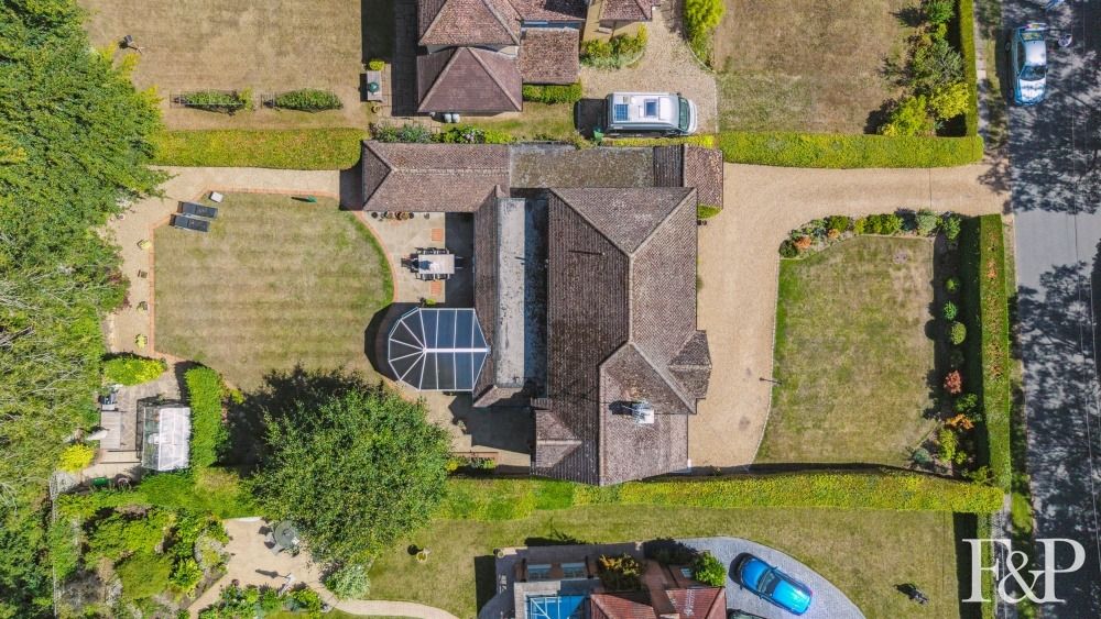 Property photo 3 of 21 4352324