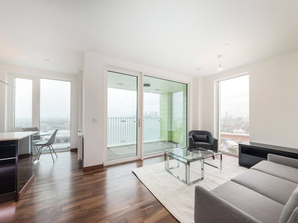 Property photo 3 of 11 Gooch House