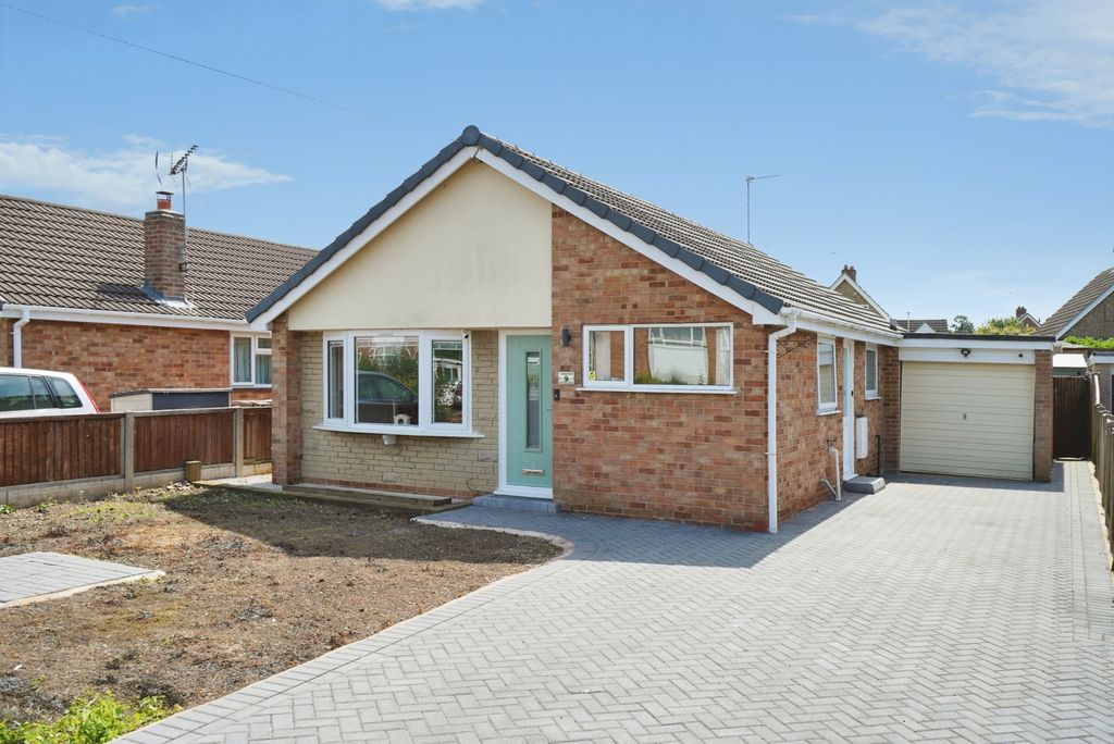 Property photo 1 of 18 Pbox-Img.Jpg