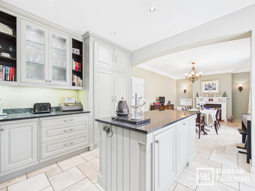 Additional image 5 of 4 bed detached house for saleShanklin Avenue, Billerciay CM12