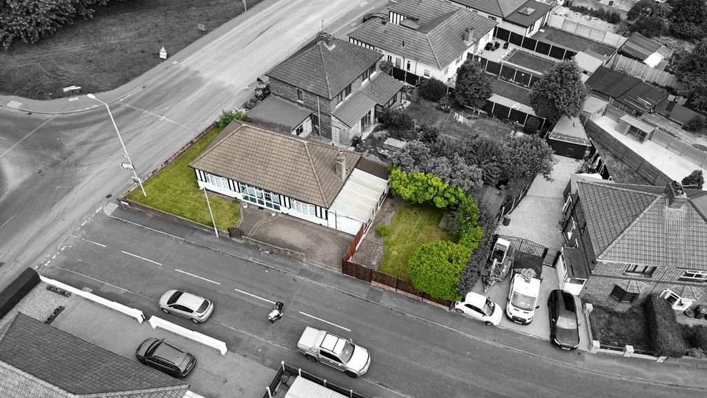 Property photo 1 of 38