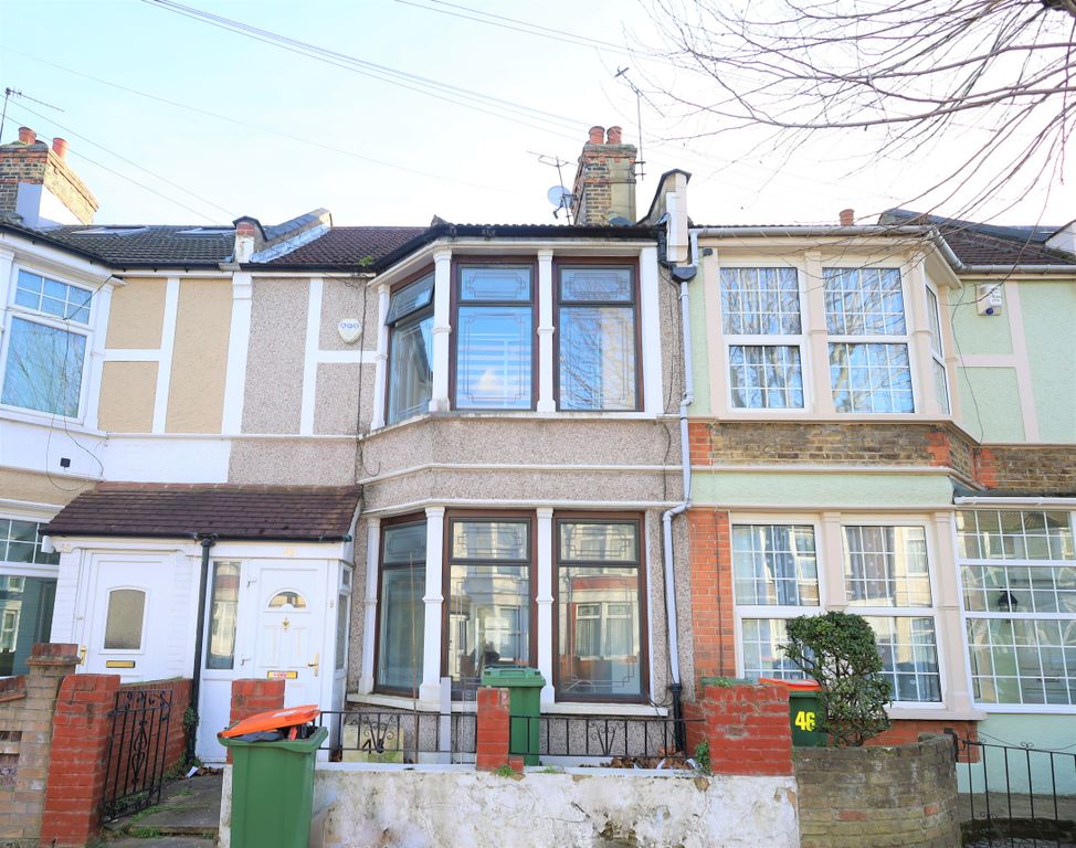 Property photo 1 of 12 3 Bedroom Terraced For Rent