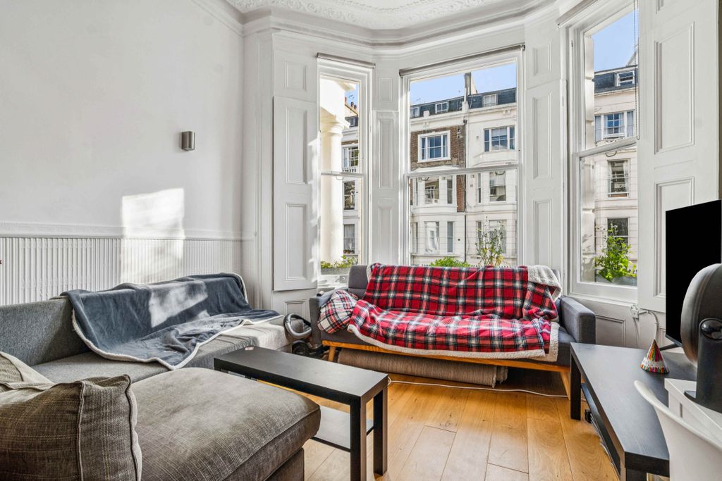 Property photo 3 of 13 6 (2).Jpg