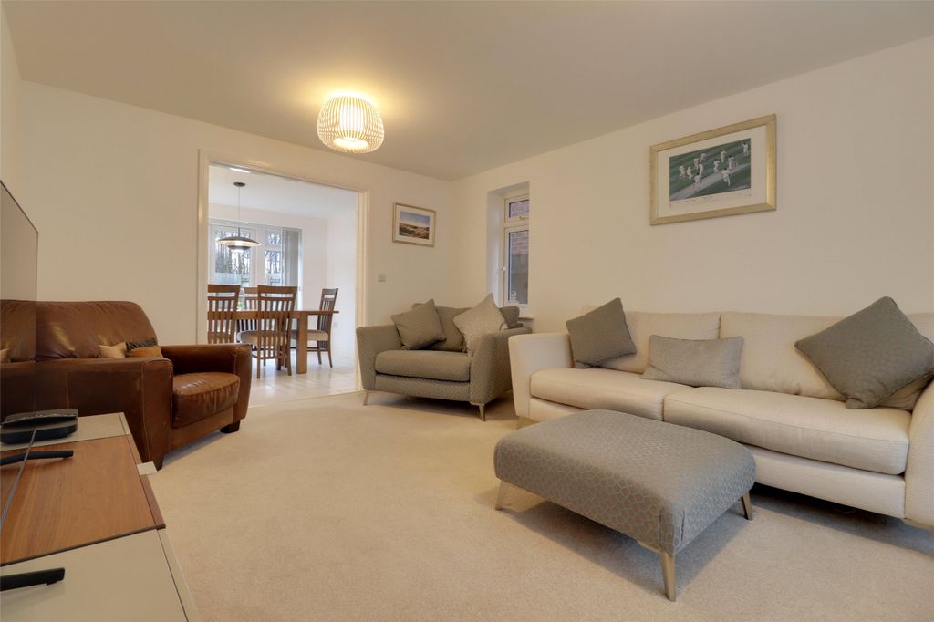 Property photo 2 of 13 2 - Living Room