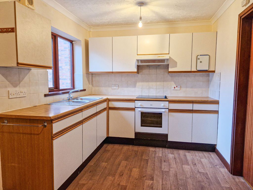 Property photo 3 of 19