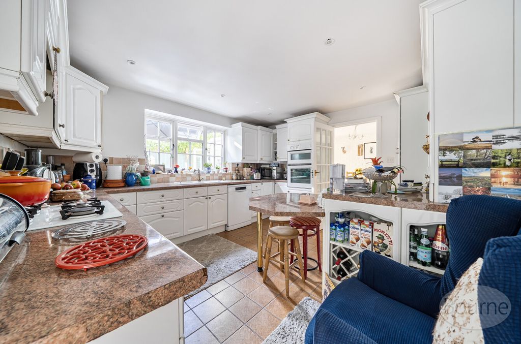 Property photo 3 of 21 71991B99-0897-452...