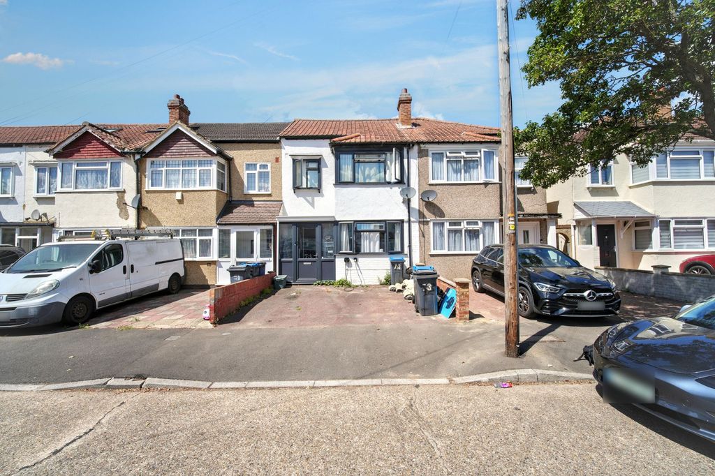 Property photo 1 of 27